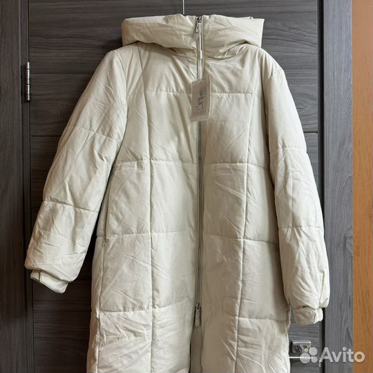 Пуховик пальто зима 42-44 размер