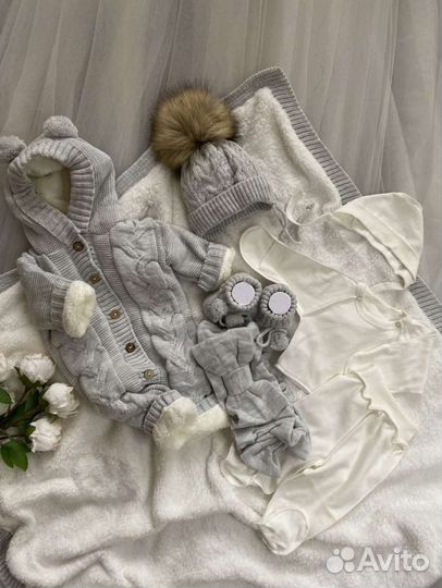 Комплект на выписку весна - осень 8 предметов