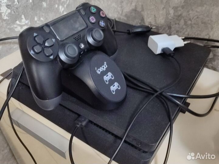 Игровая приставка ps4 slim 1tb