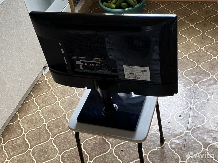 Монитор Samsung t22c350ex