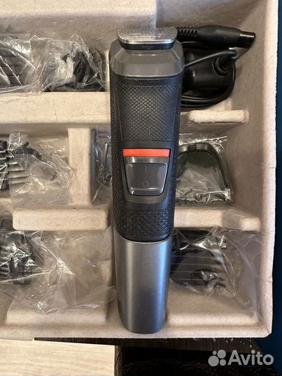 Триммер для волос и бороды philips