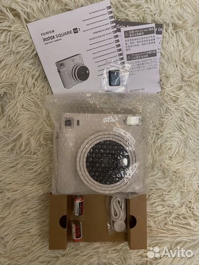 Фотоаппарат Istax square SQ1, инстакс