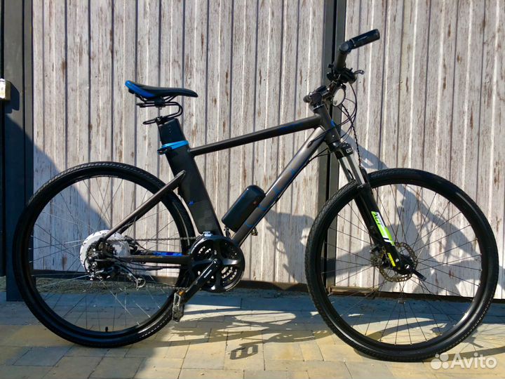 Электровелосипед Cube