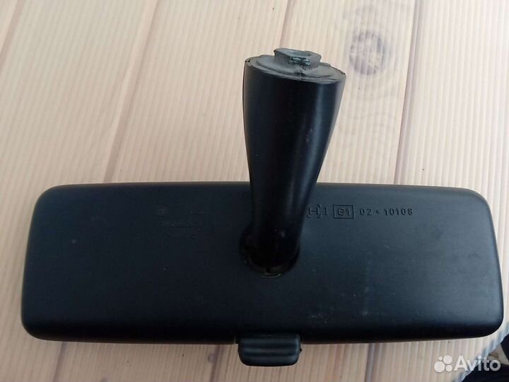 Зеркало заднего вида салонное