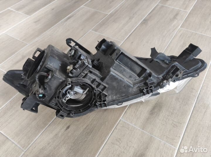 Фара левая Ксенон Nissan Murano 2012