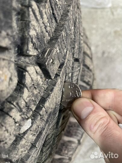 Pirelli Ice Zero 245/45 R20