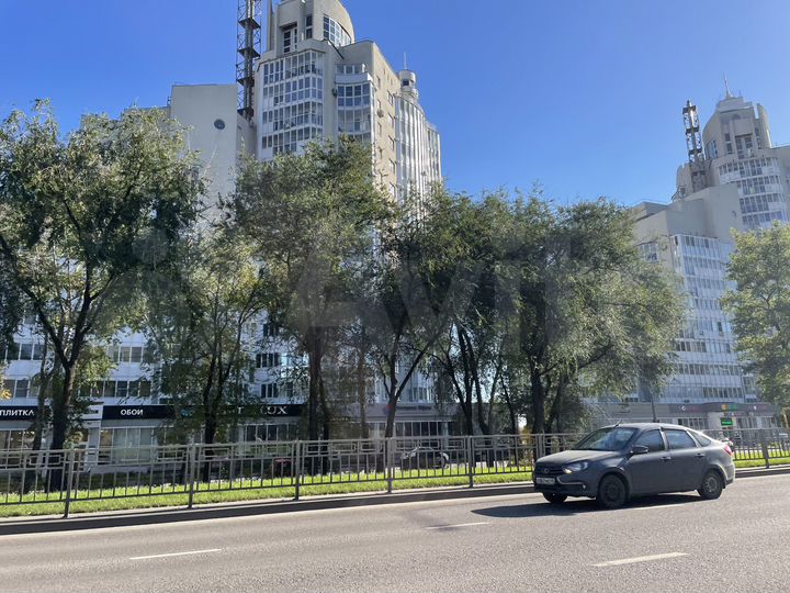 2-к. квартира, 71 м², 10/14 эт.