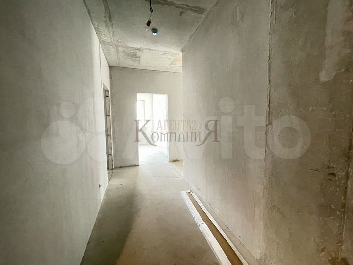 3-к. квартира, 98 м², 1/25 эт.