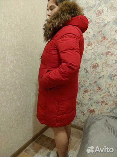 Пуховик зимний женский