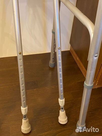 Ходунки, трость, костыли, трость-стульчик