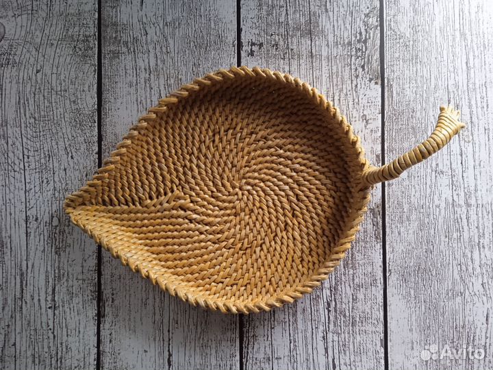 Ваза листик