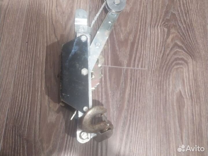 Крепление для телевизора