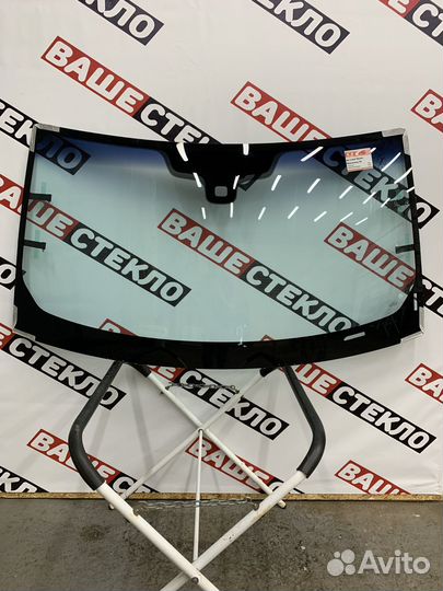 Лобовое стекло c обогревом Land Rover Discovery 4