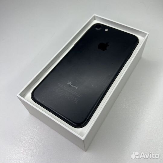 Телефон iPhone 7 128gb