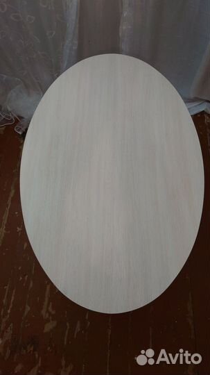 Стол журнальный