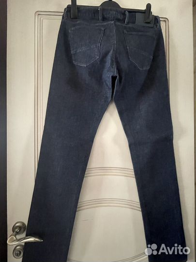 Джинсы