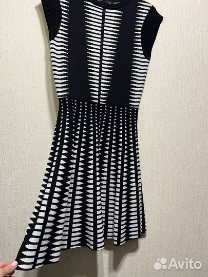Платье Zara s