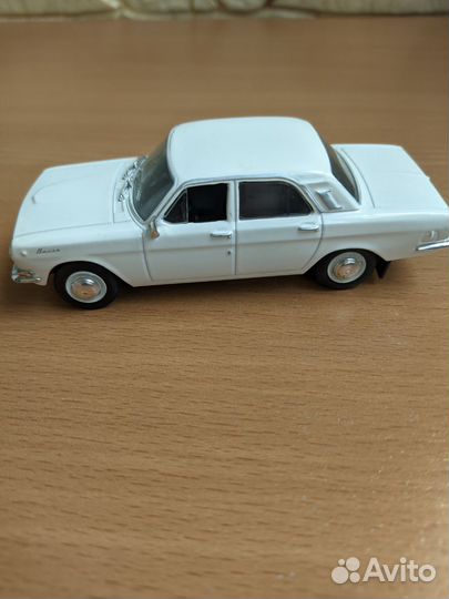 Модель автомобиля газ 24 в 43 масштабе