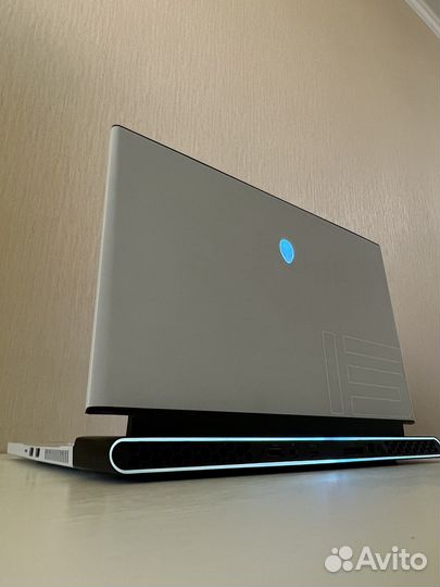 Dell Alienware m15 R3