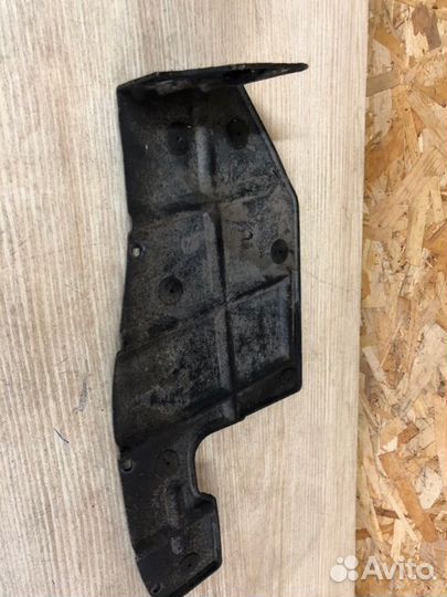 Защита двигателя передняя правая Ssangyong Actyon