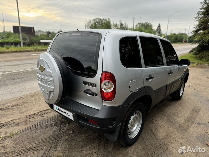 Chevrolet Niva 1.7 МТ, 2010, 27 629 км