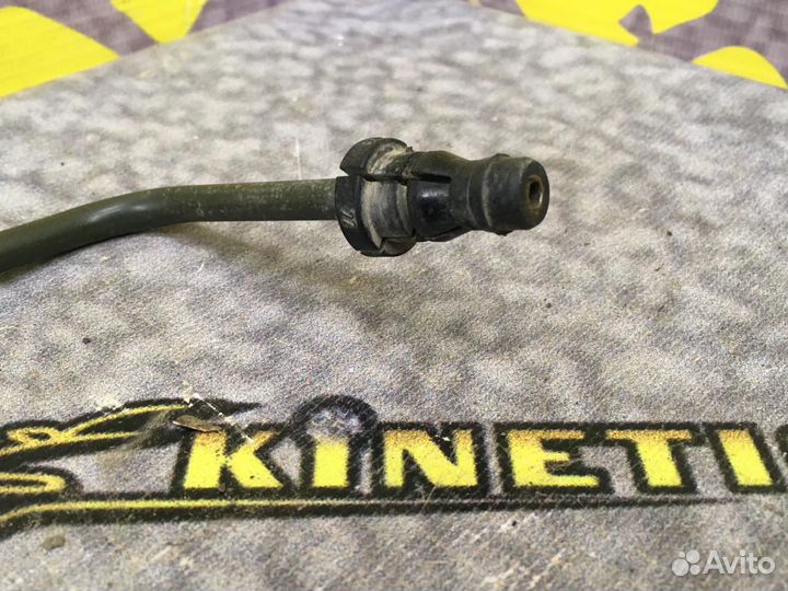 Форд Фокус 2 Трубка сцепления