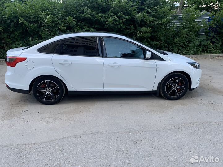 Ford Focus 1.6 МТ, 2014, 140 000 км