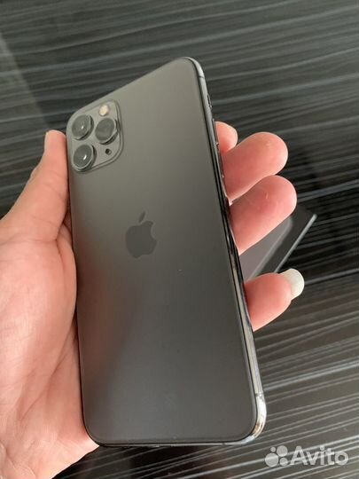 iPhone 11 Pro, 64 ГБ