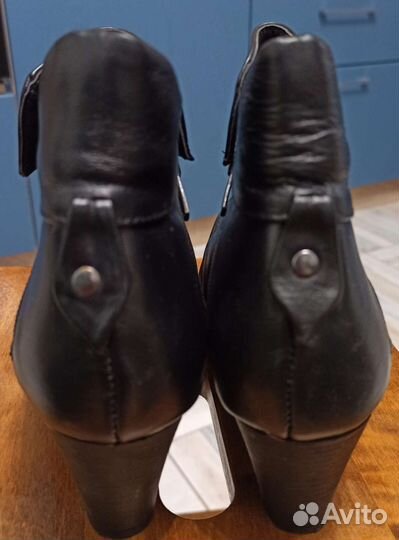Ботильоны новые, кожа 36 р