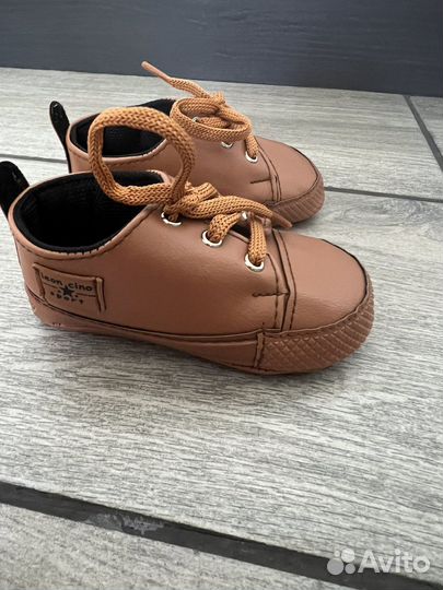 Пинетки кроссовки 18