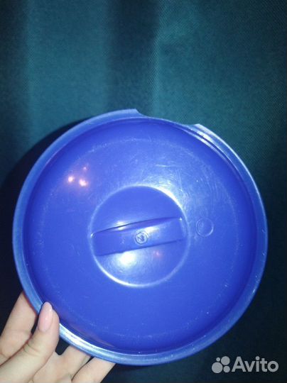 Горшок отдам за 2 киндера