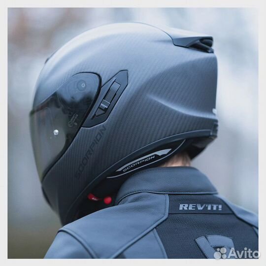 Scorpion EXO-1400 Evo II Carbon Air Solid Gloss black