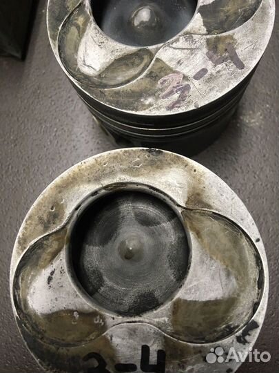 Поршни на Volkswagen T5 двс 1.9 тди AXC, AXB