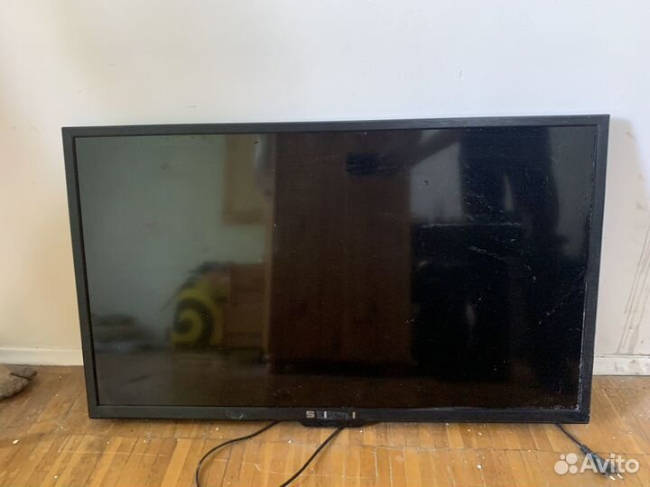 Телевизор shivaki stv 40LED15 (сломан экран)