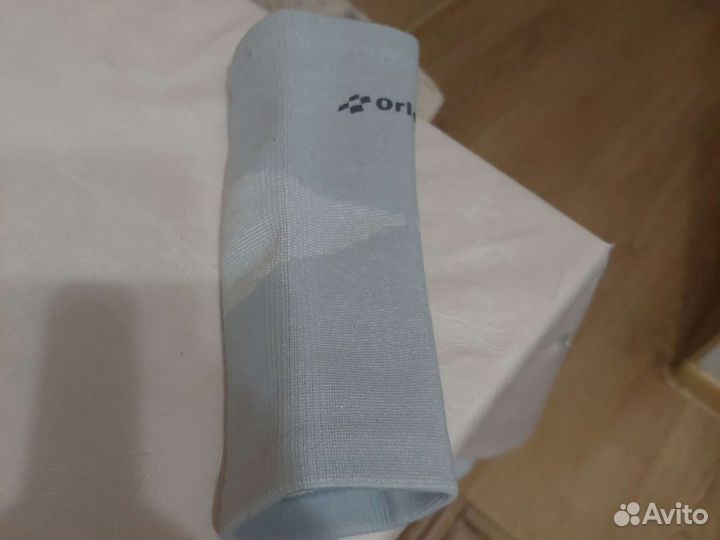 Бандаж локтевой компрессионный Orlett, размер S
