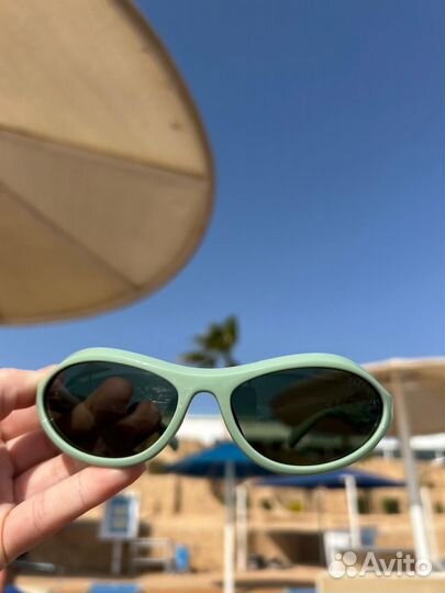 Солнцезащитные очки женские prada