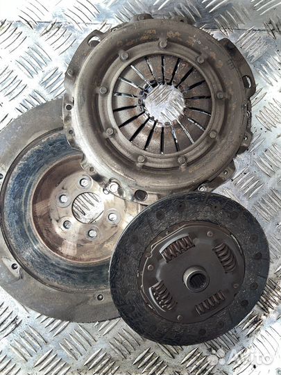 Комплект сцепления Маховик Opel Corsa D 1.4 a14xer
