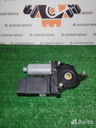 Моторчик стеклоподъемника Volkswagen Passat B5 (19