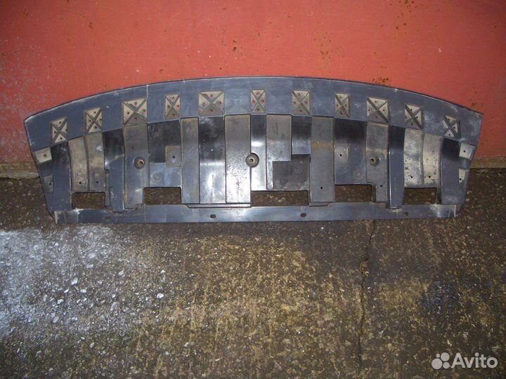 Пыльник переднего бампера Ниссан Х-Трейл с14