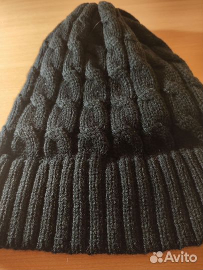 Новая вязанная шапка мужская