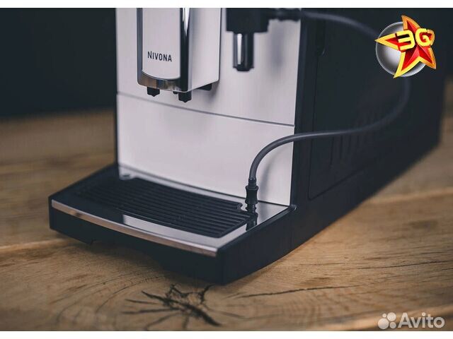 Кофемашина Nivona CafeRomatica 560 White Black