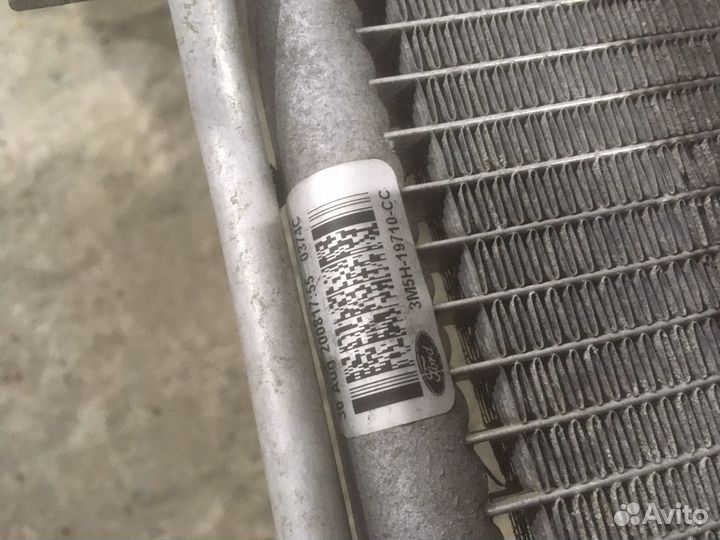 Радиатор кондиционера Форд Фокус2