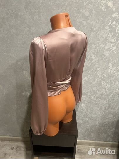 Блузка шелковая 44 размер