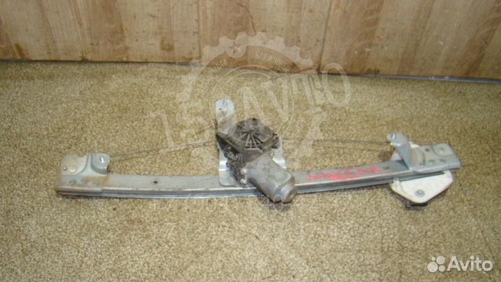 Стеклоподъемник передний правый Renault Logan 1