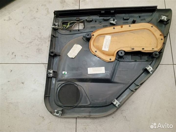 Обшивка двери задней левой Ford Focus 2 2004-2008