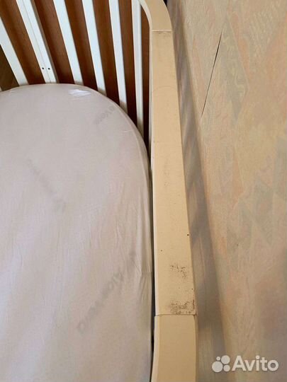 Детская кровать с маятником круглая