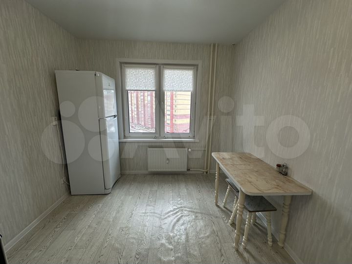 2-к. квартира, 62 м², 7/18 эт.