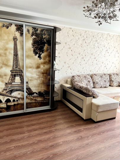 2-к. квартира, 65 м², 10/10 эт.