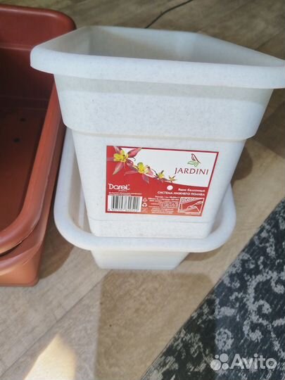 Горшок. Кашпо пластик