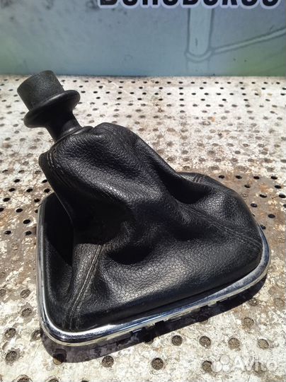 Кожух рычага кпп Chevrolet Cruze